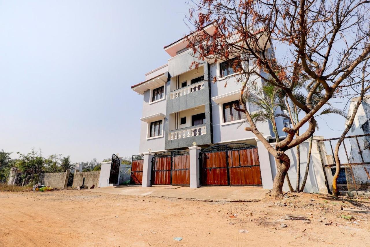 Oyo Home Fantasea Uthandi Near Juhu Beach Chennai Bagian luar foto